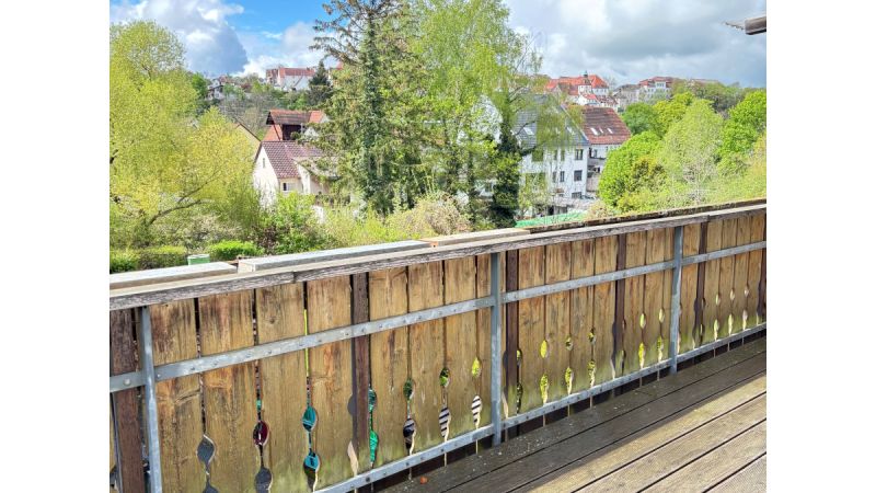 Wohnen und arbeiten kombiniert – Wohnhaus mit Gewerbeeinheit in zentraler Lage, Bild 3