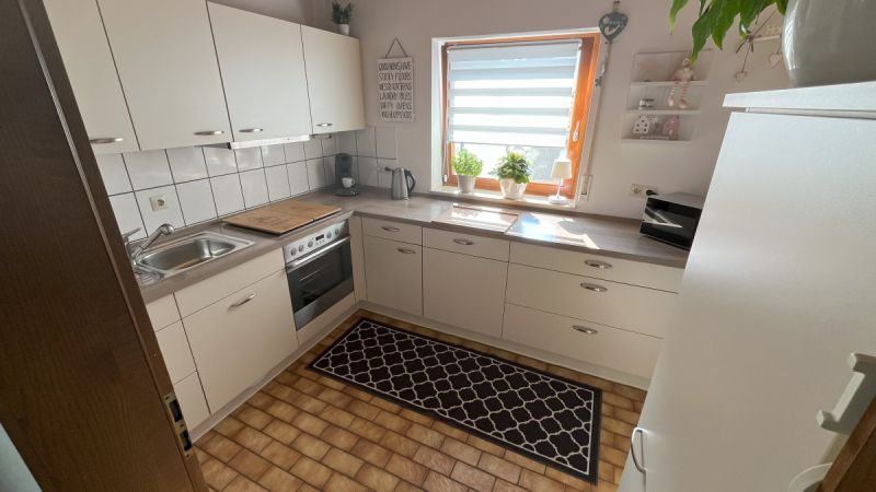 Gepflegte Doppelhaushälfte mit viel Platz für die ganze Familie und herrlichem Garten in ruhiger Wohnlage, Bild 6