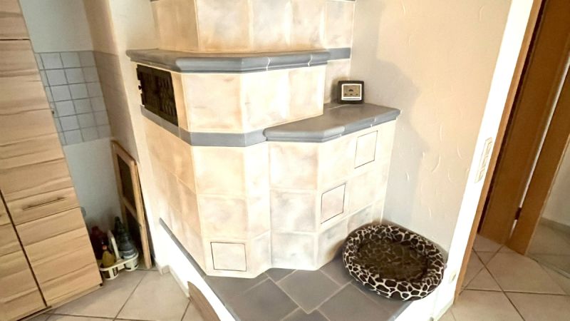 Top gepflegtes Doppelhaus mit zwei Wohneinheiten und zusätzlichem Ausbaupotenzial in ruhiger Wohnlage, Bild 3