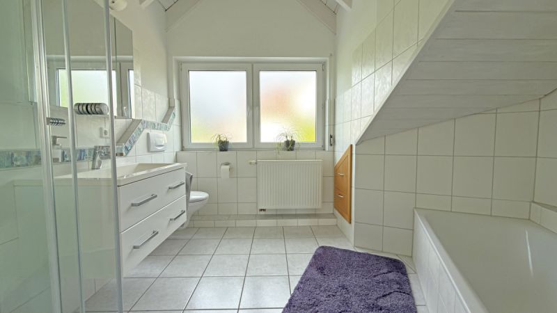 Top gepflegte Doppelhaushälfte mit viel Platz für die ganze Familie - modernes Wohnen in einmaliger Aussichtslage, Bild 4