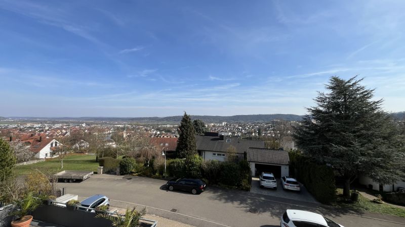 Top gepflegte Doppelhaushälfte mit viel Platz für die ganze Familie - modernes Wohnen in einmaliger Aussichtslage, Bild 4